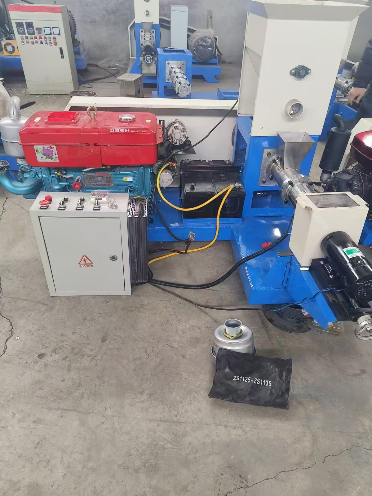 Fish Feed Pellet Machine (Extruder) detail 5